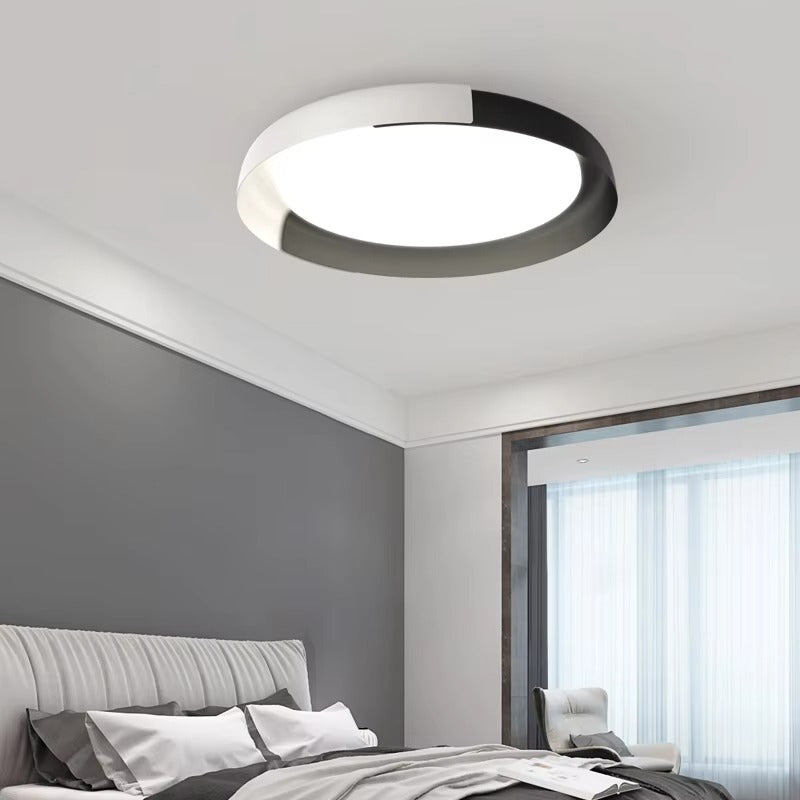 Modern Surface Mounted Round Ceiling Light for Bedroom & Living Room
