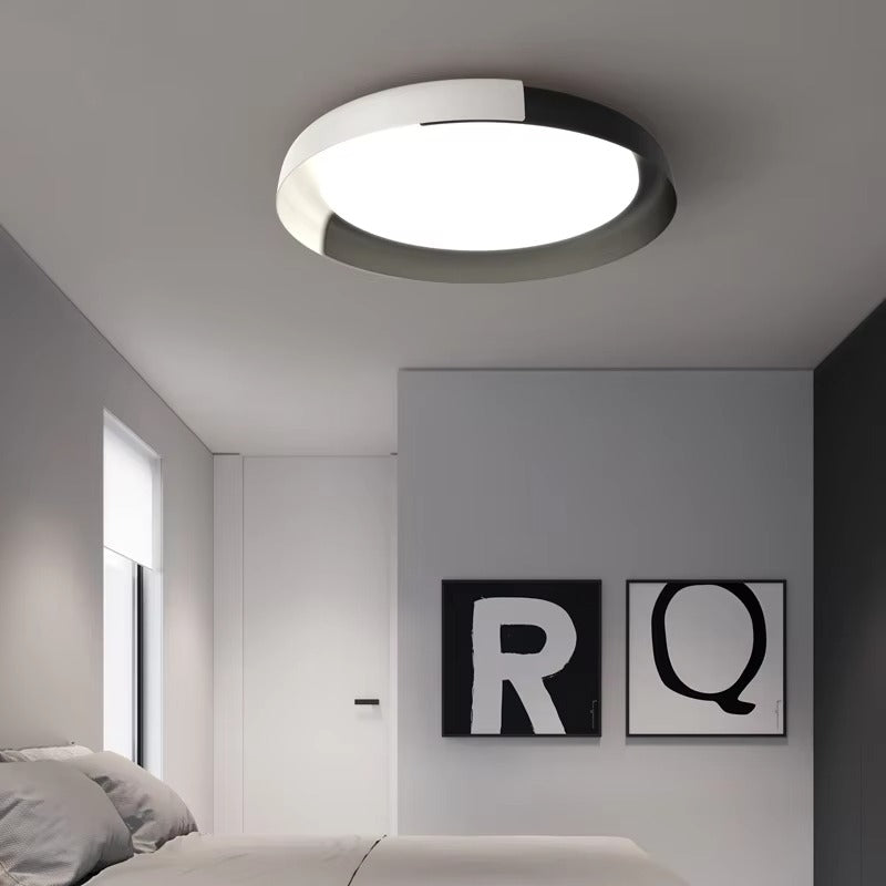 Modern Surface Mounted Round Ceiling Light for Bedroom & Living Room